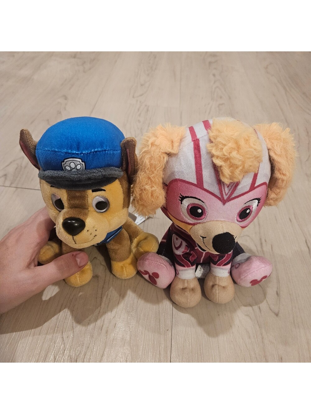 PAW Patrol Chase & Skye Plush Bundle 8” Spin Master Mighty Movie Stuffed Animals